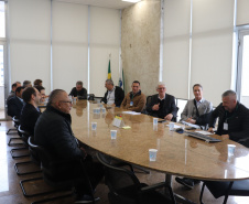 FOMENTO PARANÁ BAIXA JUROS CRÉDITO TAXISTAS