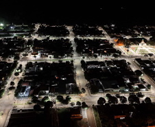 Substituição de luminárias tradicionais por LED já promove 30% de economia, mais de R$ 5,6 milhões anuais em todo Paraná