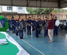 Fanfarra de colégio de Telêmaco Borba impulsiona frequência escolar e disciplina