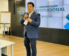 ADAPAR - Gestores se reúnem no Paraná para alinhar futuro da inspeção de alimentos