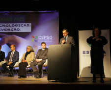 Campanha Junho Paraná Sem Drogas é lançada com alerta sobre dependência tecnológica