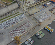Exportações de automóveis do Paraná crescem 73,7% nos primeiros meses de 2025