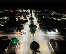  Substituição de luminárias tradicionais por LED já promove 30% de economia, mais de R$ 5,6 milhões anuais em todo Paraná