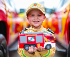 BOMBEIROS VEÍCULOS