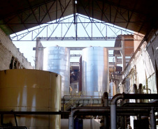 "Feito no Paraná" visita a Usina Bandeirantes: Uma Jornada pela Produção de Açúcar e Álcool