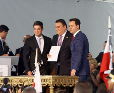 Governador Carlos Massa Ratinho Júnior dá posse ao Controlador Geral do Estado, Raul Siqueira.  Curitiba, 01/01/2019  -  Foto: Jaelson Lucas/ANPr