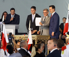 Governador Carlos Massa Ratinho Júnior dá posse ao secretário da Comunicação Social e Cultura, Hudson José. -   Curitiba, 01/01/2019  -  Foto: Jaelson Lucas/ANPr