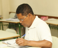 Exames Educação de Jovens e Adultos.  - Foto: Divulgação SEED