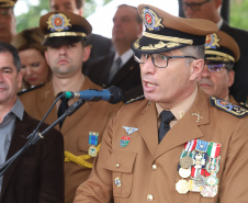 Governador Carlos Massa Ratinho Júnior participa da cerimônia de troca de comando da Polícia Militar do Paraná. O novo camandante-geral é o coronel Péricles de Matos. Ele substitui no cargo a coronel Audilene Dias Rocha.  -  Curitiba, 08/01/2019  -  Foto: Rodrigo Félix Leal