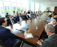 Governador Carlos Massa Ratinho Júnior durante reunião com representantes do setor produtivo de Londrina e região, no Palácio Iguaçu. -  Curitiba, 08/01/2019  -  Foto: Rodrigo Félix Leal
