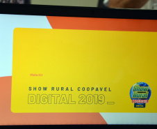 O secretário da Agricultura e do Abastecimento, Norberto Ortigara, recebeu nesta quarta-feira (09) os dirigentes da Coopavel, que está promovendo o 31ºShow Rural 2019, o maior evento de tecnologia direcionado ao Agronegócio, no Paraná. O diretor da Coopavel, engenheiro agrônomo Rogério Rizzard apresentou os temas que estarão presentes este ano, que terá como principal novidade o Show Rural Digital.  -  Curitiba, 19/01/2019  -  Foto: Divulgação SEAB