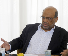O secretário da Fazenda Renê de Oliveira Garcia Junior, detalha em entrevista coletiva a situação das contas do Estado, do novo SIAF, Sistema de Gestão Financeira do Governo e as medidas que vem adotando. - Curitiba, 10-01-19.Foto: Arnaldo Alves / ANPr.