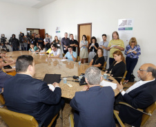 O secretário da Fazenda Renê de Oliveira Garcia Junior, detalha em entrevista coletiva a situação das contas do Estado, do novo SIAF, Sistema de Gestão Financeira do Governo e as medidas que vem adotando. - Curitiba, 10-01-19.Foto: Arnaldo Alves / ANPr.