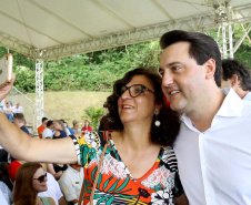 O governador Carlos Massa Ratinho Junior participou nesta quinta-feira (10), em Foz do Iguaçu, da solenidade em comemoração aos 80 anos do Parque Nacional do Iguaçu.  Considerado uma das mais belas reservas ecológicas do mundo, o Parque Nacional do Iguaçu tem 225 mil hectares e é reconhecido pela Unesco como Patrimônio Natural da Humanidade. Foz do Iguaçu,10/01/2018 Foto:Jaelson Lucas / ANPr