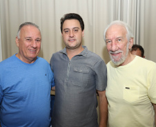 O Litoral do Paraná vai ganhar um calendário turístico, que começará a ser elaborado pelo Governo do Estado ainda neste ano, após o Carnaval. O anúncio foi feito pelo governador Carlos Massa Ratinho Junior, durante reunião com os prefeitos do Litoral, neste sábado (12), em Matinhos. Matinhos, 12-01-19.Foto:Rodrigo Felix Leal / ANPr.