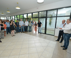 O presidente da Companhia de Habitação do Paraná (Cohapar), Jorge Lange, realizou a primeira reunião trabalho com os funcionários da empresa nesta segunda-feira (14). A assinatura do termo de posse aconteceu na última sexta-feira (11), após a indicação do governador Carlos Massa Ratinho Junior ter sido aprovada pelo Conselho de Administração da companhia.  Curitiba, 14/01/2019  -  Foto: Cohapar