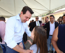 O governador Carlos Massa Ratinho Junior, acompanhou a apresentação das diretrizes de trabalho da nova gestão para a Educação, em encontro com o secretário Renato Feder e funcionários da Secretaria de Educação e do Esporte.Curitiba, 17-01-19.Foto: Foto: Rodrigo Félix Leal