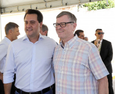O governador Carlos Massa Ratinho Junior, acompanhou a apresentação das diretrizes de trabalho da nova gestão para a Educação, em encontro com o secretário Renato Feder e funcionários da Secretaria de Educação e do Esporte.Curitiba, 17-01-19.Foto: Arnaldo Alves / ANPr.
