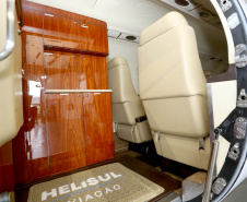 O governador Carlos Massa Ratinho Junior entregou nesta quinta-feira (17) a aeronave que ficava à disposição do poder executivo e ficava baseada em um hangar no Aeroporto do Bacacheri. O término do uso do avião vai gerar uma economia de R$ 4,5 milhões por ano aos cofres públicos.  -  Curitiba, 17/01/2019  -  Foto: Jaelson Lucas/ANPr