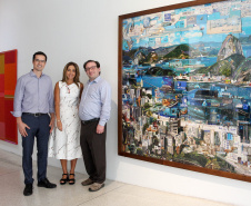 O procurador federal Deltan Dallagnol, coordenador da Operação Lava Jato em Curitiba, e o professor de Harvard, Mathew Stephenson, especializado em estudos sobre corrupção, estiveram no Museu Oscar Niemeyer (MON) nesta sexta-feira (18). Eles foram recebidos pela diretora-presidente Juliana Vosnika.  -  Curitiba, 18/01/2019  -  Foto: Eduardo Alves Cruz/MON