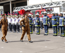 O governador Carlos Massa Ratinho Junior participa da solenidade de troca de comando do Corpo de Bombeiros do Paraná. O coronel Samuel Prestes assume o comando, em substituição ao coronel Antônio Carlos de Morais, que ocupava interinamente o cargo.  -  Curitiba, 21/01/2019  -  Foto: Arnaldo Alves/ANPr