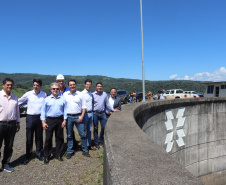 Governador Carlos Massa Ratinho Junior, acompanhado do presidente da Copel, Daniel Pimentel, visita a Usina Governador Bento Munhoz da Rocha Netto (Foz do Areia), no município de Pinhão  -  Pinhão, 22/01/2019  -  Foto: Rodrigo Félix Leal