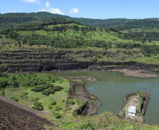 Governador Carlos Massa Ratinho Junior, acompanhado do presidente da Copel, Daniel Pimentel, visita a Usina Governador Bento Munhoz da Rocha Netto (Foz do Areia), no município de Pinhão  -  Pinhão, 22/01/2019  -  Foto: Rodrigo Félix Leal