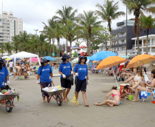 321 toneladas de lixo foram retiradas das praias -  Foto:Jaelson Lucas / ANPr