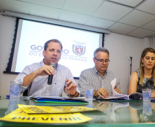 Coletiva de imprensa sobre o enfrentamento da febre amarela no Paraná. Na foto, e/d: Nestor Werner, diretor geral da Secretaria estadual da Saúde; João Crivelaro, da Superintendência em Vigilância à Saúde e Monique Costa, da Superintendência de Atenção à Saúde. -  Curitiba, 30/01/2019  -  Foto: Jaelson Lucas/anpr