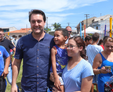 O governador Carlos Massa Ratinho Junior e o prefeito de Curitiba, Rafael Greca, inauguraram neste sábado (02) um parque esportivo no Bairro Novo. A estrutura conta com quadra de futebol com grama sintética, pista de skate com oito obstáculos e quadra poliesportiva. Curitiba,02/02/2019   -  Foto: Rodrigo Félix Leal/ANPr