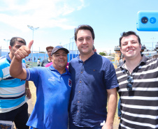 O governador Carlos Massa Ratinho Junior e o prefeito de Curitiba, Rafael Greca, inauguraram neste sábado (02) um parque esportivo no Bairro Novo. A estrutura conta com quadra de futebol com grama sintética, pista de skate com oito obstáculos e quadra poliesportiva. Curitiba,02/02/2019   -  Foto: Rodrigo Félix Leal/ANPr