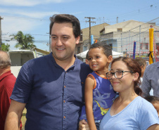 O governador Carlos Massa Ratinho Junior e o prefeito de Curitiba, Rafael Greca, inauguraram neste sábado (02) um parque esportivo no Bairro Novo. A estrutura conta com quadra de futebol com grama sintética, pista de skate com oito obstáculos e quadra poliesportiva. Curitiba,02/02/2019 Foto:Jaelson Lucas / ANPr