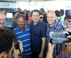 O governador Carlos Massa Ratinho Junior e o prefeito de Curitiba, Rafael Greca, inauguraram neste sábado (02) um parque esportivo no Bairro Novo. A estrutura conta com quadra de futebol com grama sintética, pista de skate com oito obstáculos e quadra poliesportiva. Curitiba,02/02/2019 Foto:Jaelson Lucas / ANPr