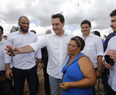 O governador Carlos Massa Ratinho Junior autoriza o início das obras de recuperação do Contorno Sul de Maringá (Noroeste). A obra será feita com recursos do Governo do Estado.  -  Maringá, 06/02/2019  -  Foto: Arnaldo Alves/ANPr