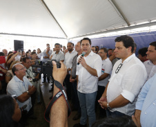 O governador Carlos Massa Ratinho Junior autoriza o início das obras de recuperação do Contorno Sul de Maringá (Noroeste). A obra será feita com recursos do Governo do Estado.  -  Maringá, 06/02/2019  -  Foto: Arnaldo Alves/ANPr