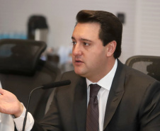 Governador Carlos Massa Ratinho Júnior coordena reunião com  equipe de Governo  -  Curitiba, 12/02/2019  -  Foto: Rodrigo Félix Leal/ANPr