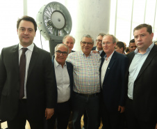 O governador Carlos Massa Ratinho Junior  deu posse, em cerimônia no Palácio Iguaçu, ao secretário de Estado do Desenvolvimento Sustentável e Turismo, Marcio Nunes, e aos presidentes das autarquias vinculadas à pasta. Foram empossados os presidentes do Instituto Água e Terra, Everton Souza; do Simepar, Eduardo Alvin; da Paraná Desenvolvimento, Eduardo Bekin; e da Paraná Turismo, João Jacob Mehl.  -  Curitiba, 12/02/2019  -  Foto: Rodrigo Félix Leal/ANPr