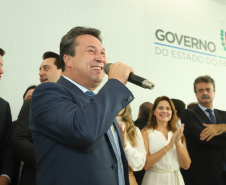 O governador Carlos Massa Ratinho Junior  deu posse, em cerimônia no Palácio Iguaçu, ao secretário de Estado do Desenvolvimento Sustentável e Turismo, Marcio Nunes, e aos presidentes das autarquias vinculadas à pasta. Foram empossados os presidentes do Instituto Água e Terra, Everton Souza; do Simepar, Eduardo Alvin; da Paraná Desenvolvimento, Eduardo Bekin; e da Paraná Turismo, João Jacob Mehl.  -  Curitiba, 12/02/2019  -  Foto: Rodrigo Félix Leal/ANPr