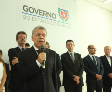 O governador Carlos Massa Ratinho Junior  deu posse, em cerimônia no Palácio Iguaçu, ao secretário de Estado do Desenvolvimento Sustentável e Turismo, Marcio Nunes, e aos presidentes das autarquias vinculadas à pasta. Foram empossados os presidentes do Instituto Água e Terra, Everton Souza; do Simepar, Eduardo Alvin; da Paraná Desenvolvimento, Eduardo Bekin; e da Paraná Turismo, João Jacob Mehl.  -  Curitiba, 12/02/2019  -  Foto: Rodrigo Félix Leal/ANPr