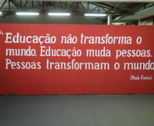 O secretário de Educação Renato Feder em visita na Escola Estadual São Cristóvão no início do ano letivo. Curitiba, 14/02/2019 -  Foto: Geraldo Bubniak/ANPr