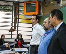 O secretário de Educação Renato Feder em visita na Escola Estadual São Cristóvão no início do ano letivo. Curitiba, 14/02/2019 -  Foto: Geraldo Bubniak/ANPr