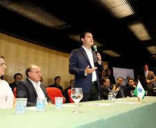 Governador Carlos Massa Ratinho Júnior dá posse ao secretário do Desenvolvimento Urbano e de Obras Públicas, João Carlos Ortega  -  Curitiba, 14/02/2019  -  Foto: José Fernando Ogura/ANPr