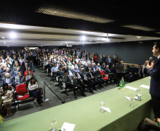 Governador Carlos Massa Ratinho Júnior dá posse ao secretário do Desenvolvimento Urbano e de Obras Públicas, João Carlos Ortega - Curitiba, 14/02/2019 - Foto: Rodrigo Felix Leal/ANPr