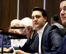 Reunião de secretariado, a pedido do governador Carlos Massa Ratinho Junior, a Controladoria Geral do Estado (GGE) editou uma resolução e solicitou a todos os secretários de Estado a divulgação das suas respectivas agendas nos portais institucionais das pastas. O objetivo é disponibilizar a ferramenta para consulta pública até o começo de março. Curitiba,19/02/2019 Foto:Jaelson Lucas / ANPr