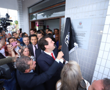 O governador Carlos Massa Ratinho Junior inaugura a nova sede da Delegacia da Mulher e do Adolescente de São José dos Pinhais, na Região Metropolitana de Curitiba.Foto: Rodrigo Felix Leal/ANPr