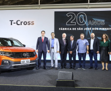Governador Carlos Massa Ratinho Júnior participa da solenidade de comemoração de 20 anos da Volkswagen no Paraná. - São José dos Pinhais, 19/02/2019 - Foto: Rodrigo Felix Leal/ANPr