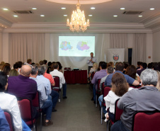A regionalização da saúde foi o tema principal de uma reunião realizada nesta terça-feira (19) em Curitiba. Foi o primeiro encontro do ano da Comissão Intergestores Bipartite do Paraná (CIB) para discutir o Planejamento Regional Integrado (PRI).  -  Curitiba, 19/02/2019  -  Foto: Divulgação SESA