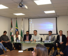 A Secretaria de Estado da Saúde em Curitiba, uma reunião para alinhamento das estratégias de controle da febre amarela. Além do Paraná, participam representantes de Santa Catarina, Rio Grande do Sul e de São Paulo, além do Ministério da Saúde e da Organização Panamericana de Saúde (Opas), com o apoio do Conselho Nacional de Secretários da Saúde. -  Curitiba, 21/02/2019  -  Foto: Divulgação SESA