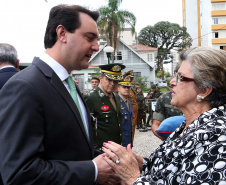 O governador Carlos Massa Ratinho Junior particip da cerimônia que comemora o 74º aniversário da tomada de Monte Castelo, na Itália, pela Força Expedicionária Brasileira, na Segunda Guerra Mundial. Foto: Gilson Abreu/ANPr