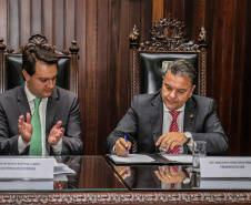 O governador Carlos Massa Ratinho Junior participa da solenidade que formaliza a Força-Tarefa Infância Segura de Prevenção e Combate a Crimes Contra a Criança, nesta quinta-feira (21) no Palácio da Justiça.    Curitiba, 21/02/2019 -  Foto: Geraldo Bubniak/ANPr